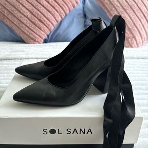 Sol Sana heels with laces